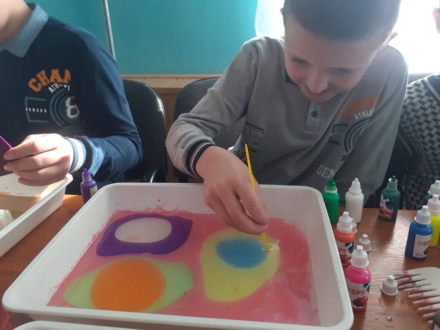 Мастер-класс  «Эбру – рисование на воде»